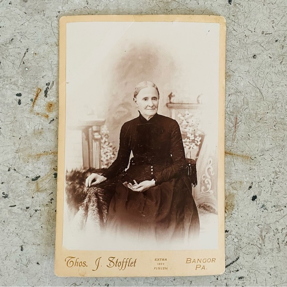 Antique Cabinet Card - Picture 2 of 7